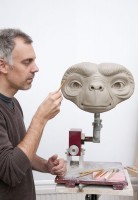 Madame Tussauds' sculptor Dan Woodley working on ET